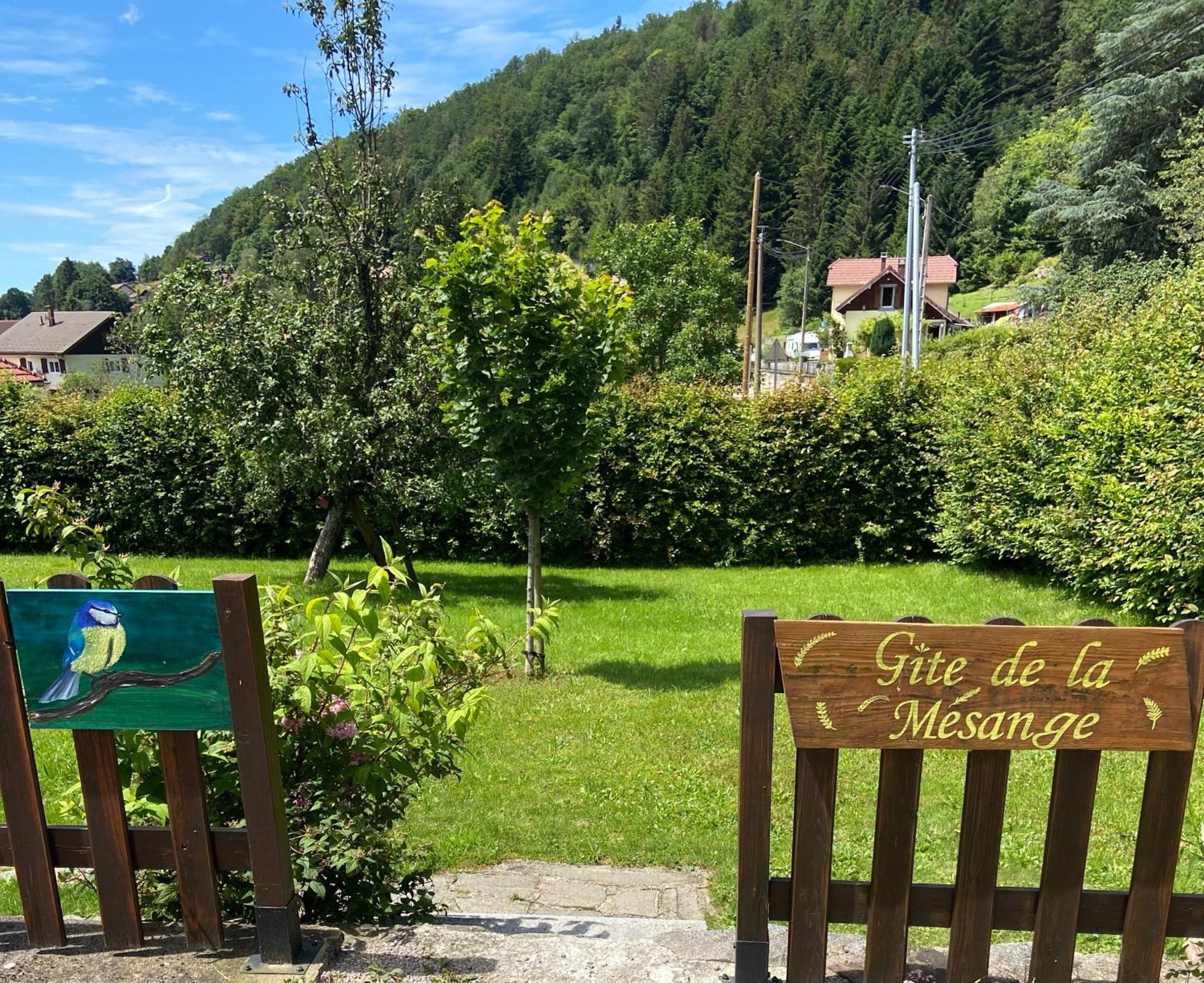 Gite De La Mesange Rochesson Exterior photo